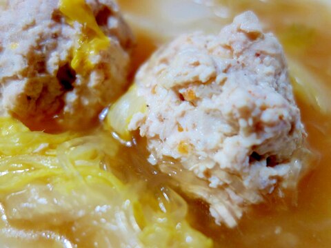 ふんわり豆腐団子の春雨スープ